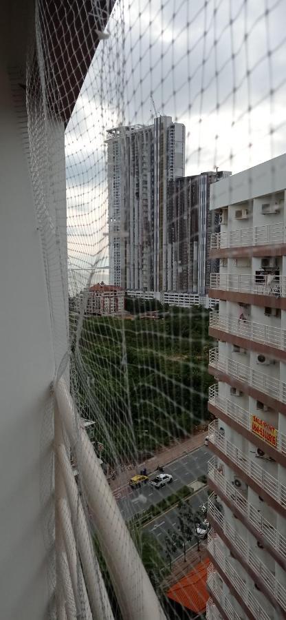 Live The Beachlife In Jomtien Beach Condo, Pattaya Exterior photo